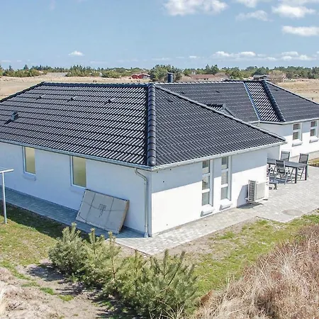 Vakantiehuis In With Sauna